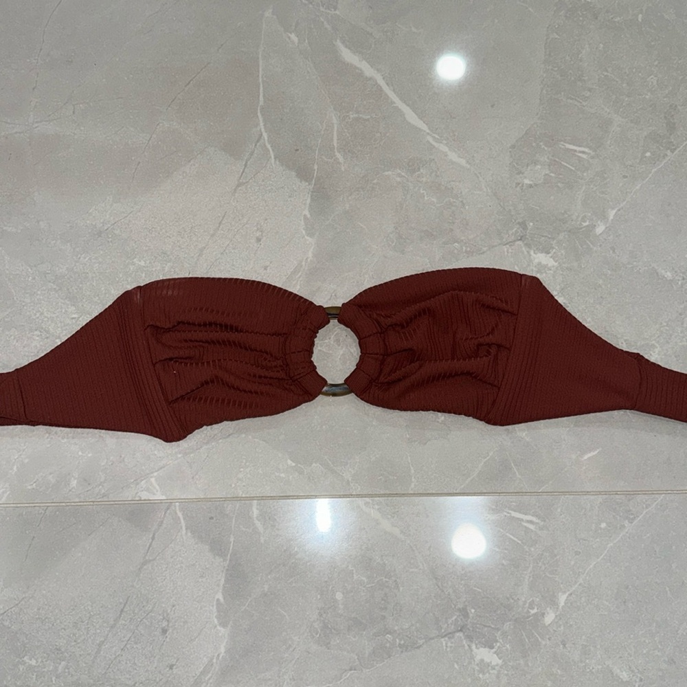 Montce bikini top